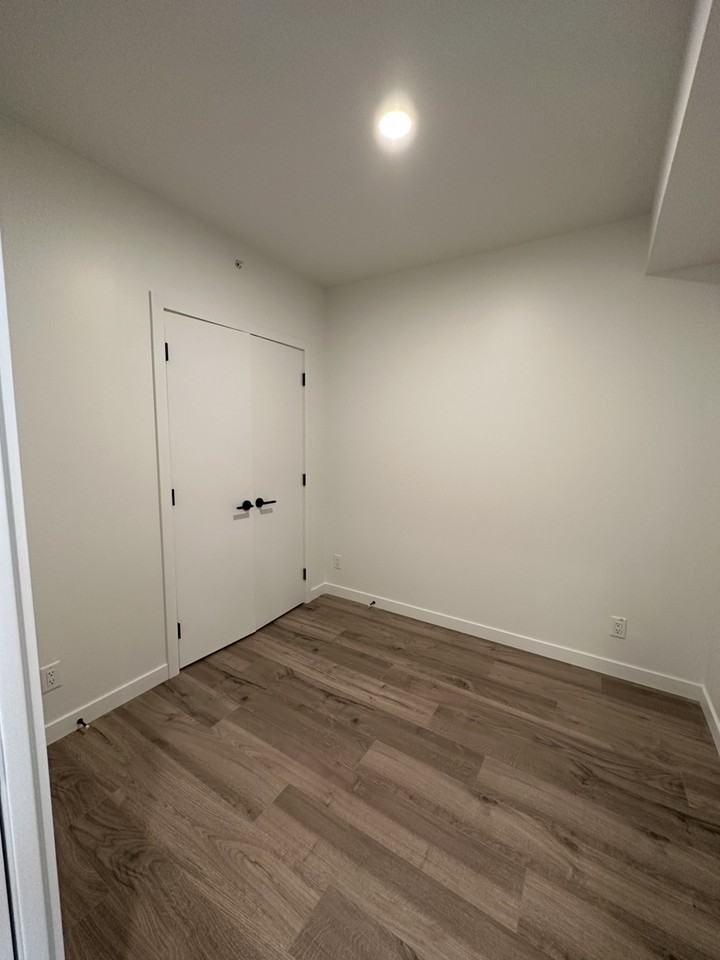 10448 University Dr #2801 - Photo 3 of 20