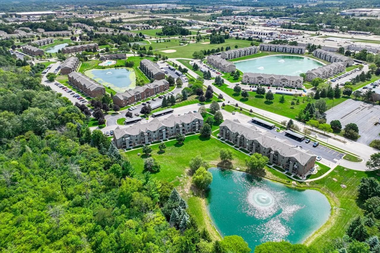 Apartments for Rent In Oak Creek, WI Find Condos & Other Rentals