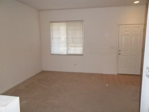 7910 Talgarth Ct - Photo 3 of 9