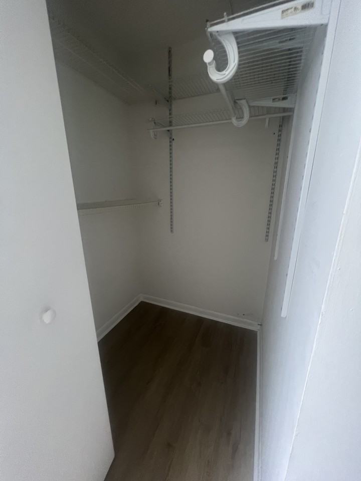 6845 Sw 45th Ln #1 - Photo 3 of 17