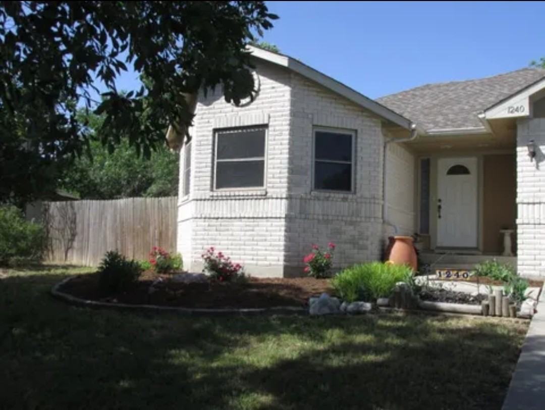 1240 Hilltop Dr #NA - Photo 2 of 13