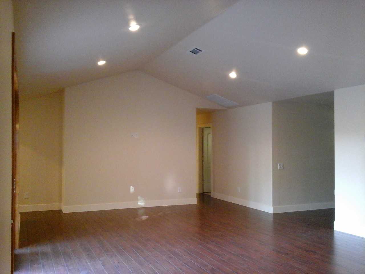 22387 Adobe Rd - Photo 3 of 13