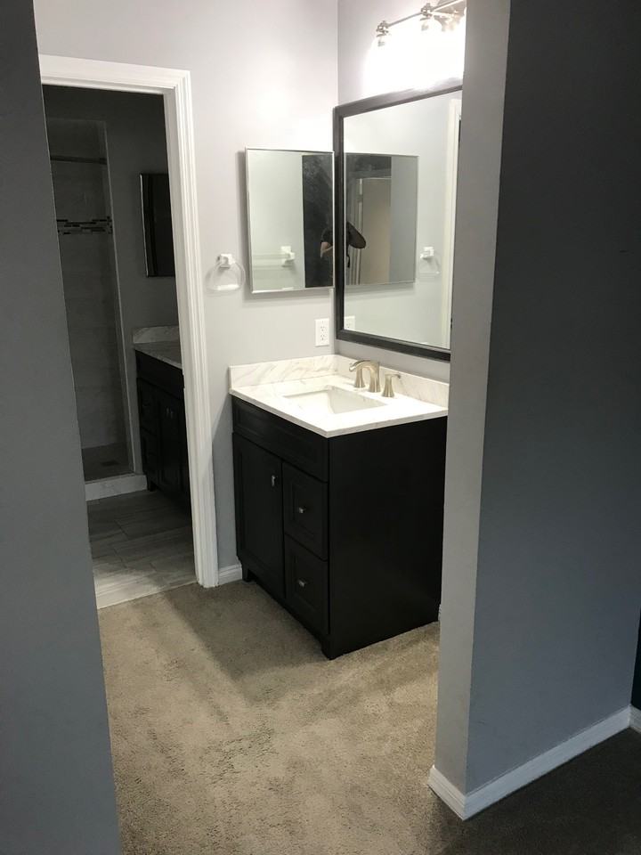 549 Sun Ridge Pl #201