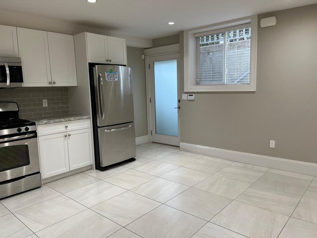 630 Alpine Court - Photo 2 of 8