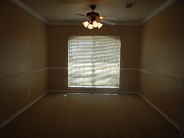 2409 Gail Dr - Photo 3 of 14
