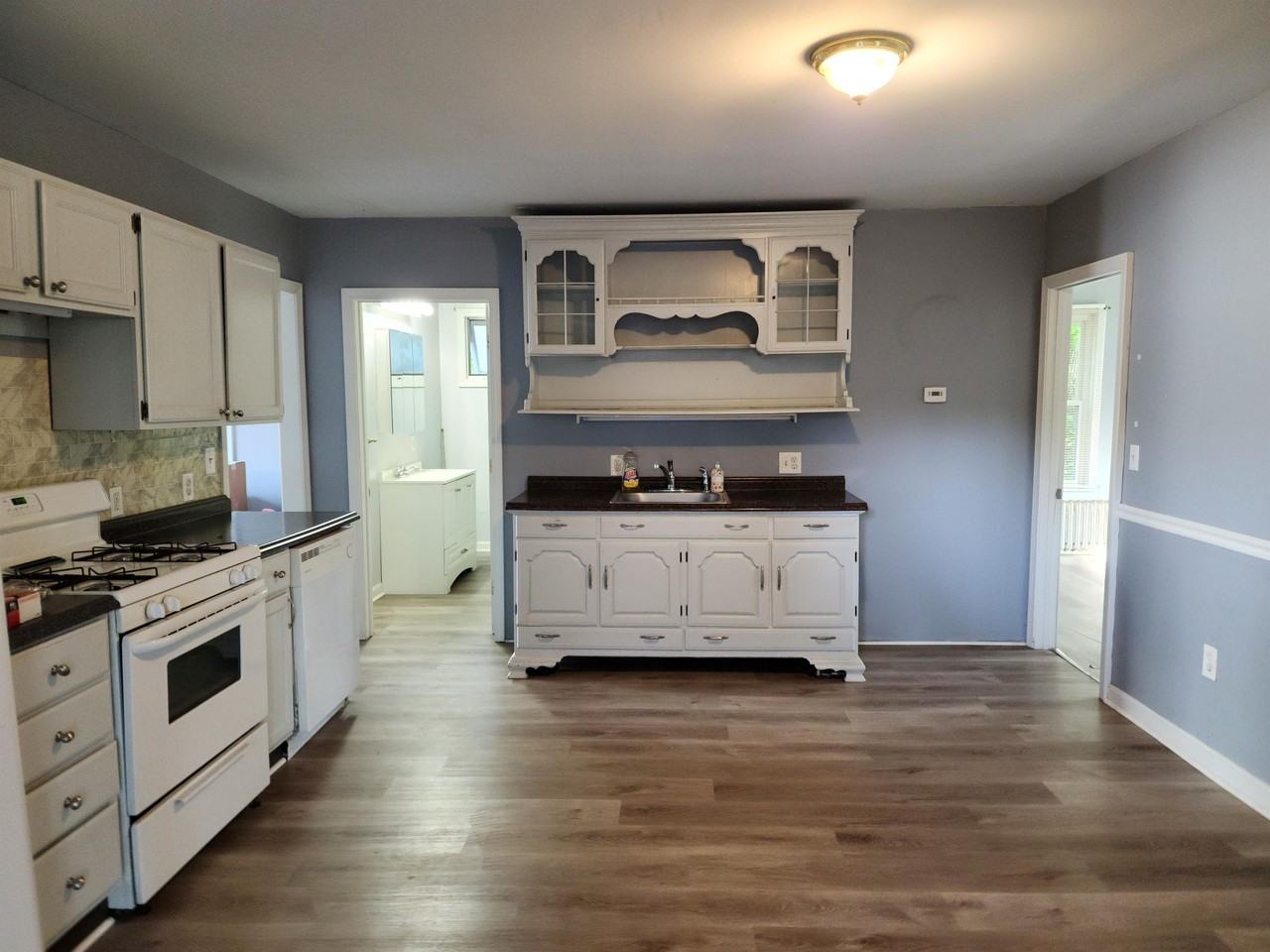 81 Edwards St #3 - Photo 2 of 17