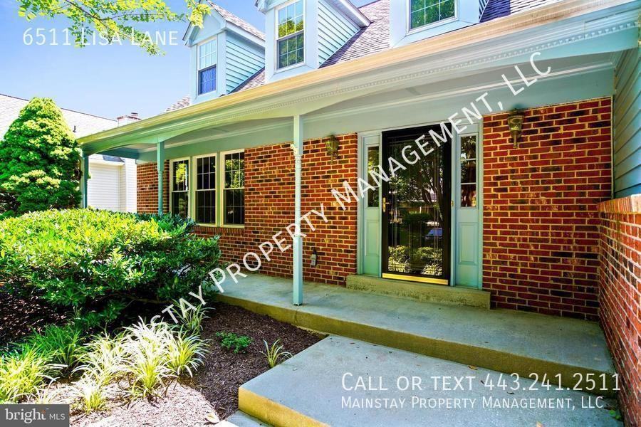 6511 Lisa Ln - Photo 2 of 30
