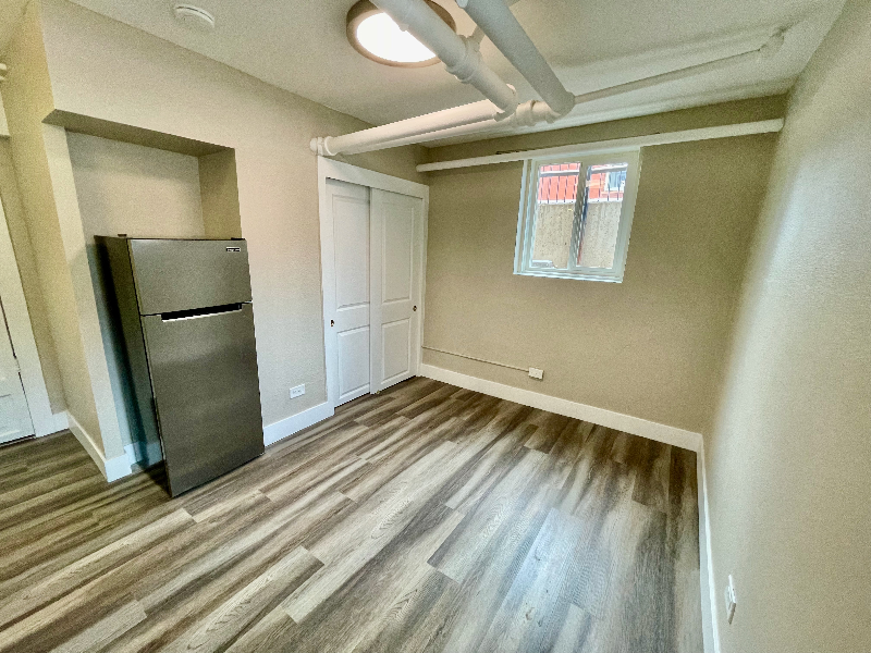 1575 Gaylord Street #7 - Photo 6 of 14