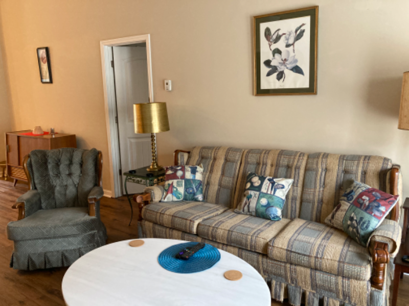 2653 York Dr - Photo 3 of 18