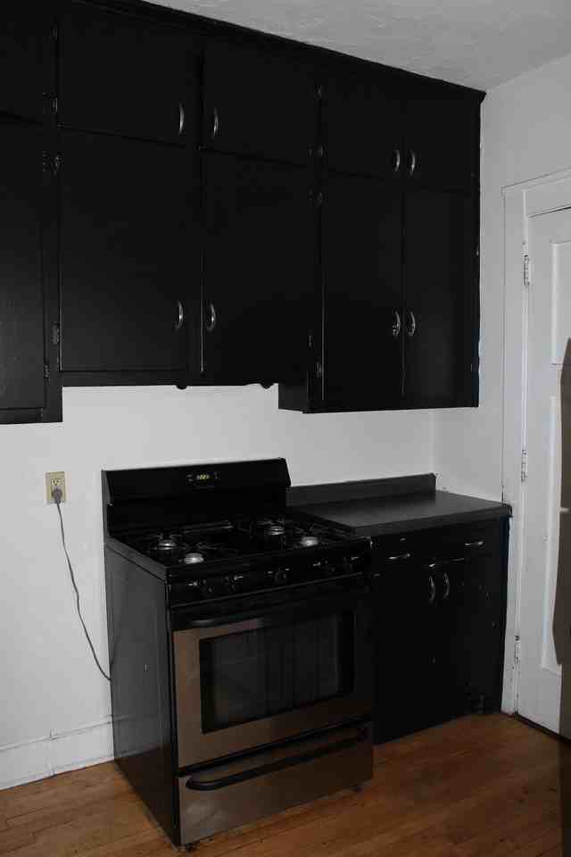 115 E Gorham St #2 - Photo 6 of 20