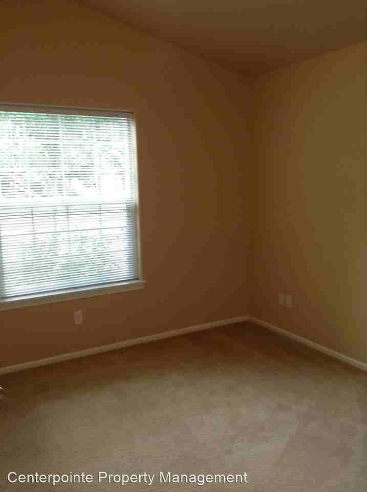 1886 Green Siding Rd - Photo 3 of 19