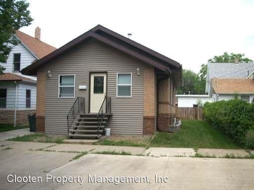 302 1st Avenue NW - Photo 2 of 22