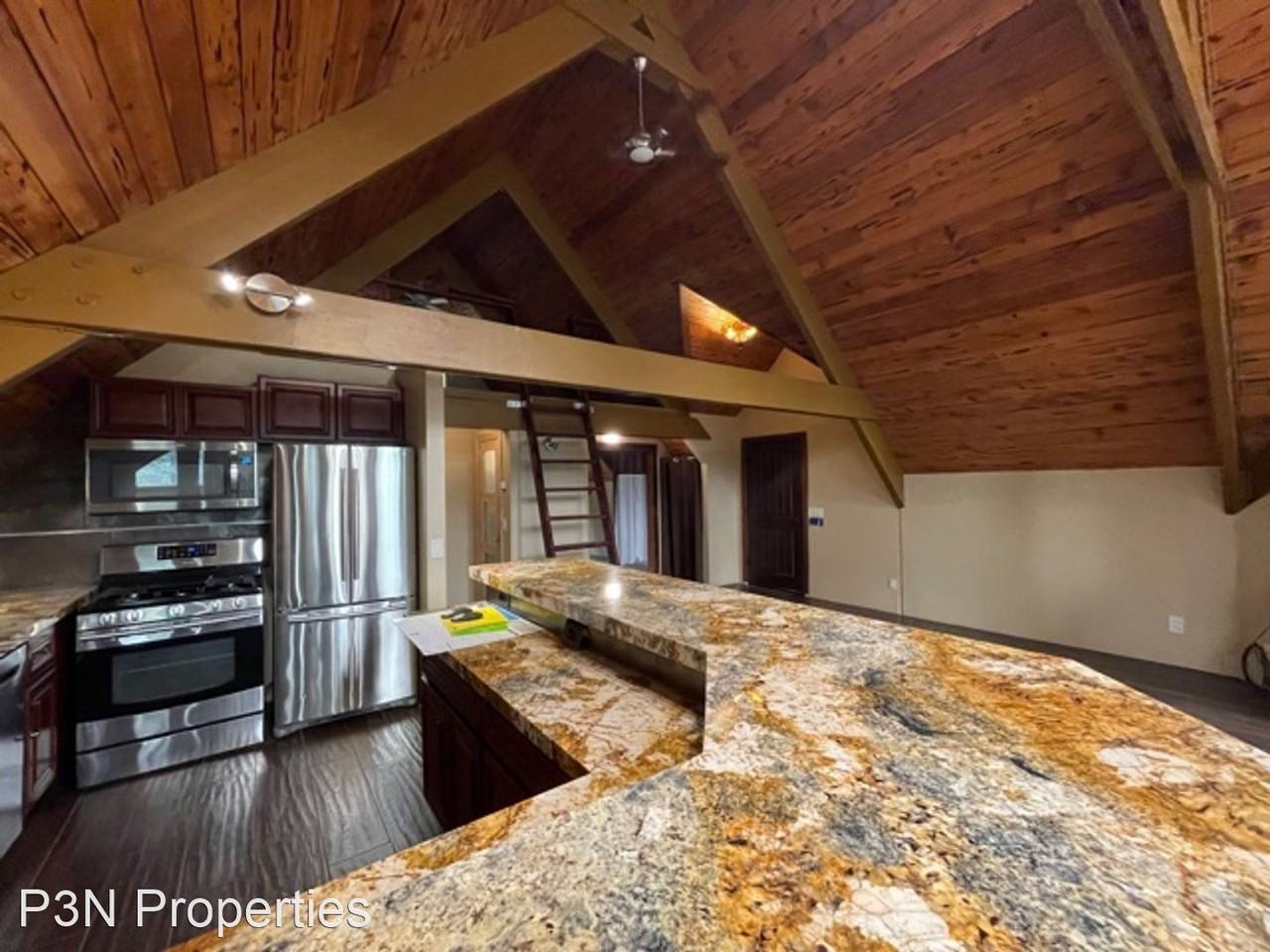303 Winding Way - Photo 3 of 16