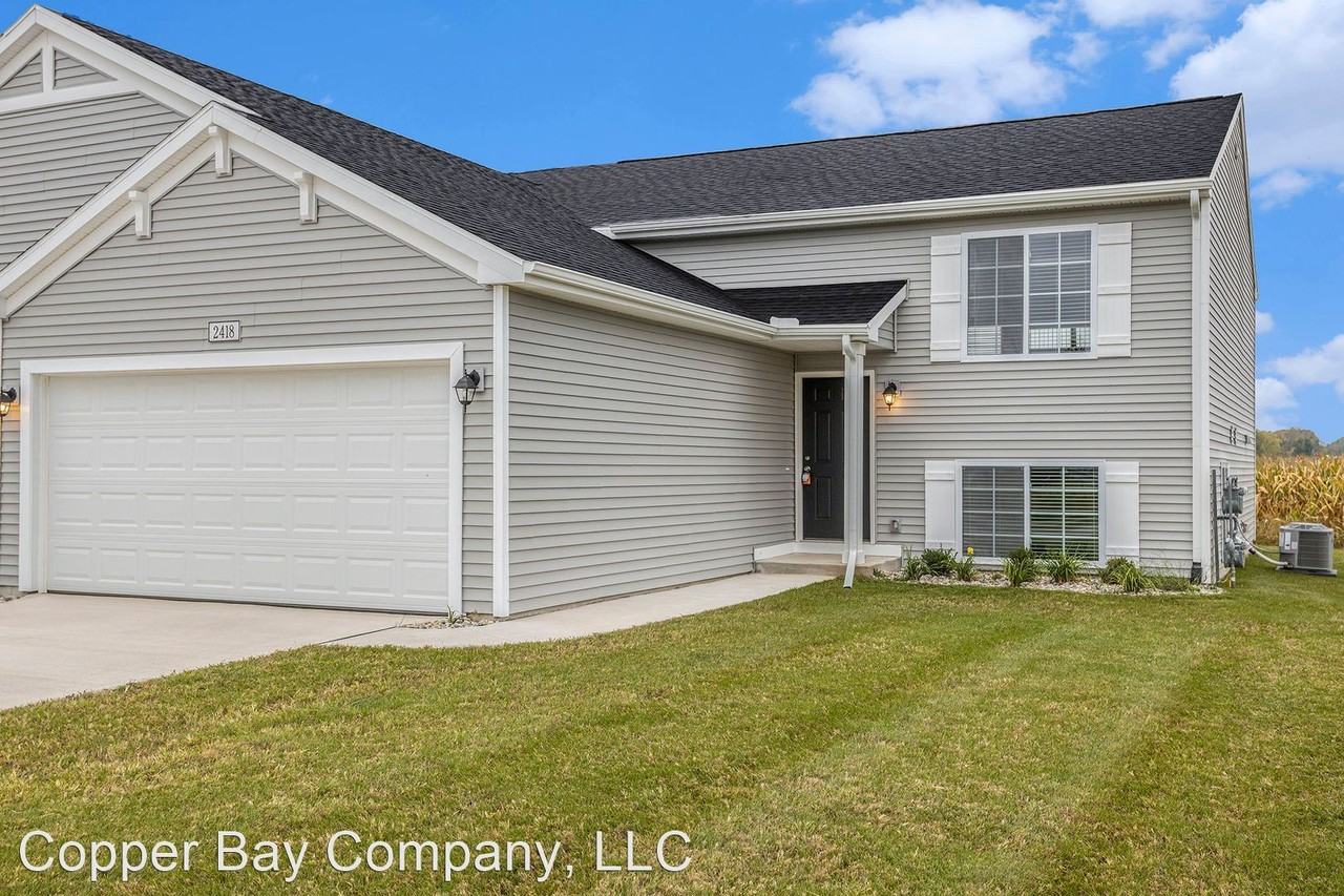 2418 Gemstone Ct - Photo 2 of 19