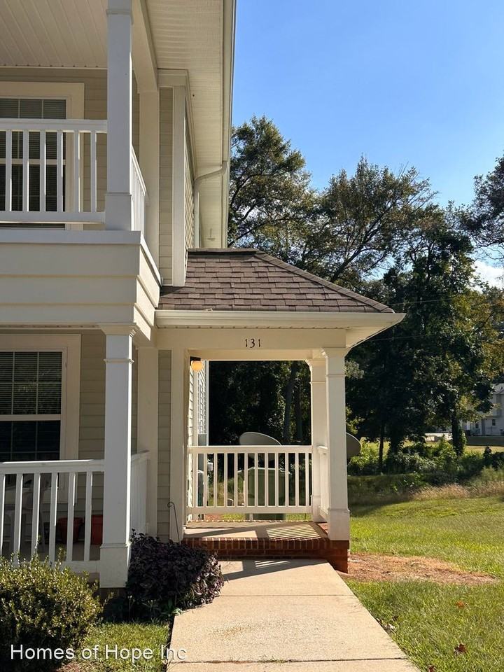 Aleda Terrace - Photo 2 of 15