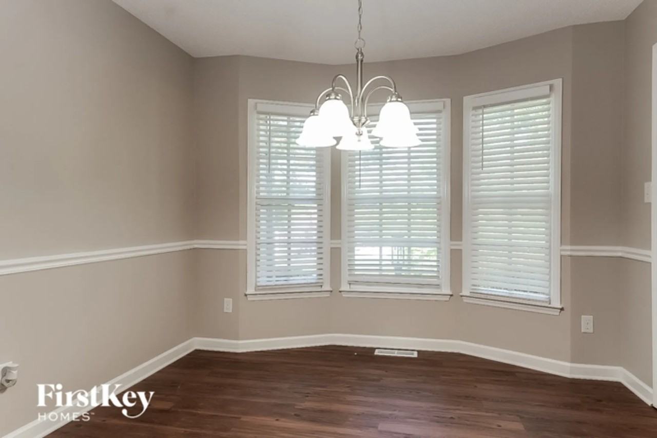 4509 Westhaven Ln - Photo 3 of 14