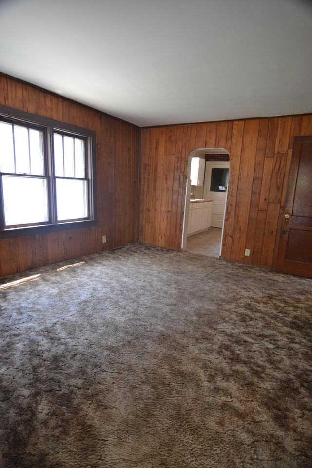 722 S Kankakee St - Photo 3 of 8