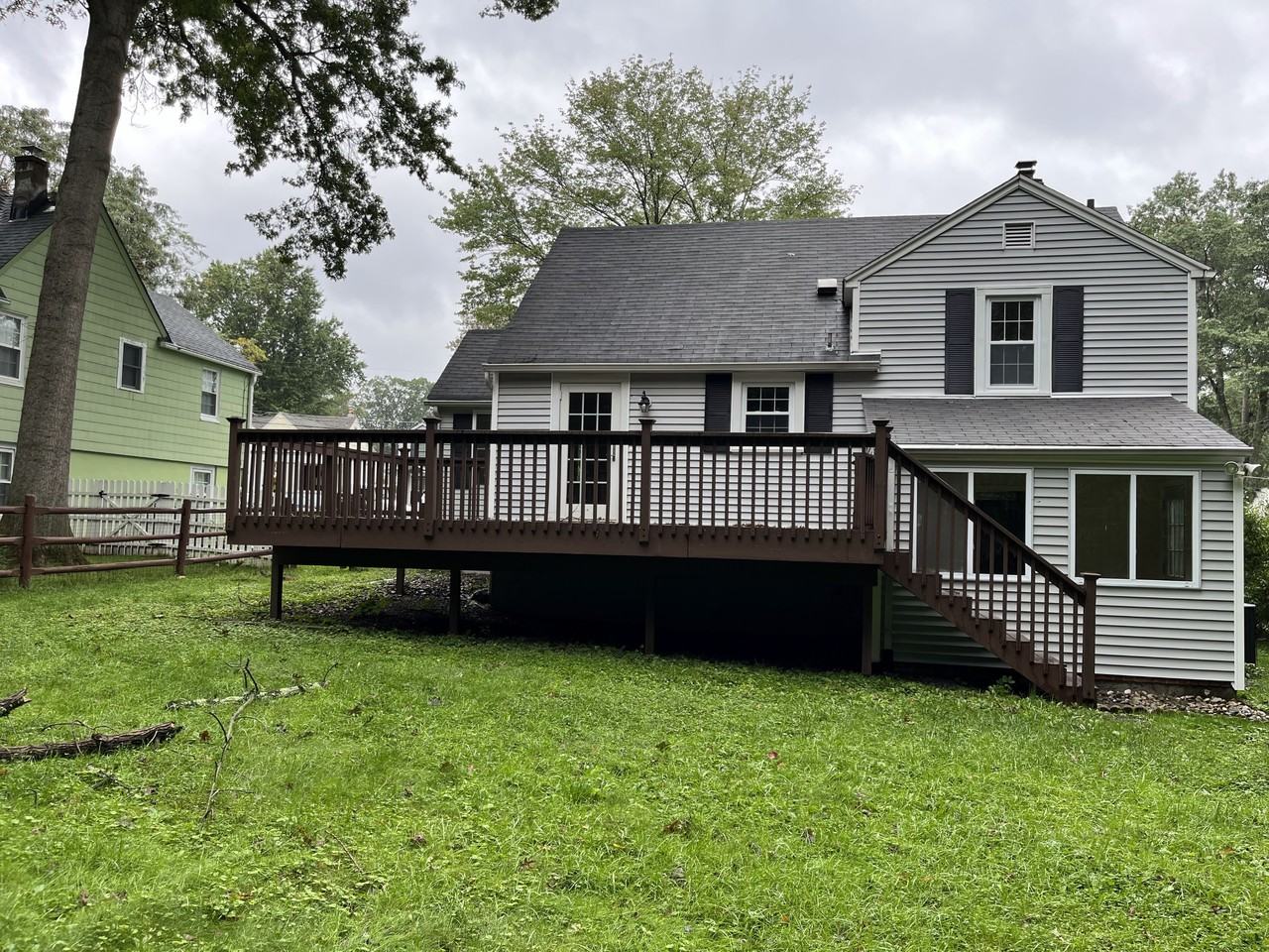 115 Beechwood Rd - Photo 2 of 14