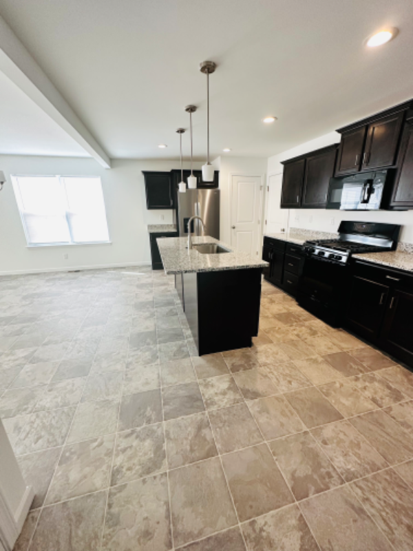 48 Long Bend Dr - Photo 2 of 36