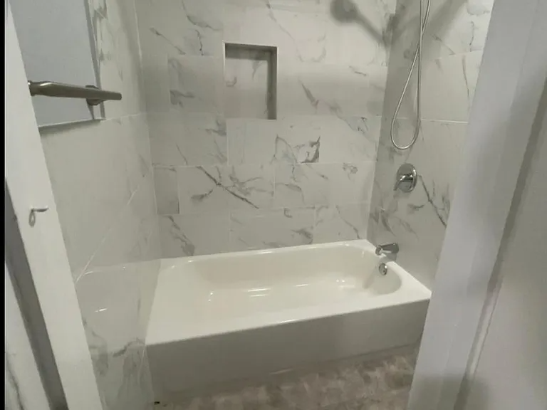 138 Vogel Pl #2 - Photo 3 of 10