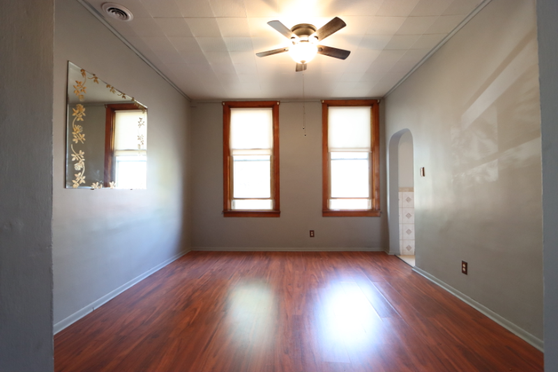 1337 W 31st St #2 - Photo 3 of 22