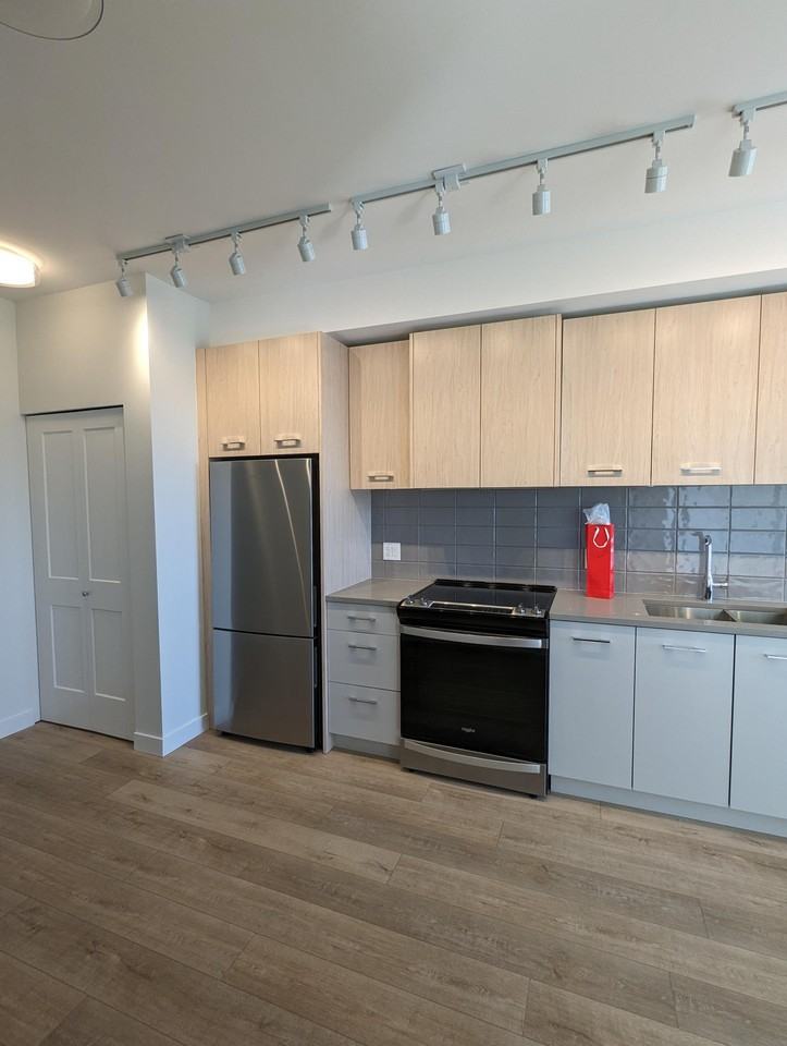 2436 East 33rd Avenue #405 - Photo 2 of 19