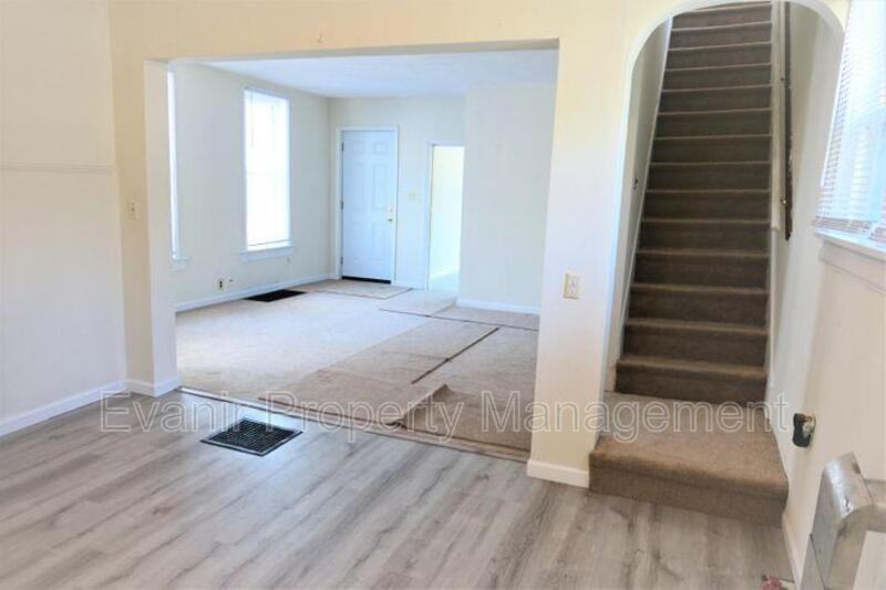 360 Buxton Ave - Photo 2 of 8