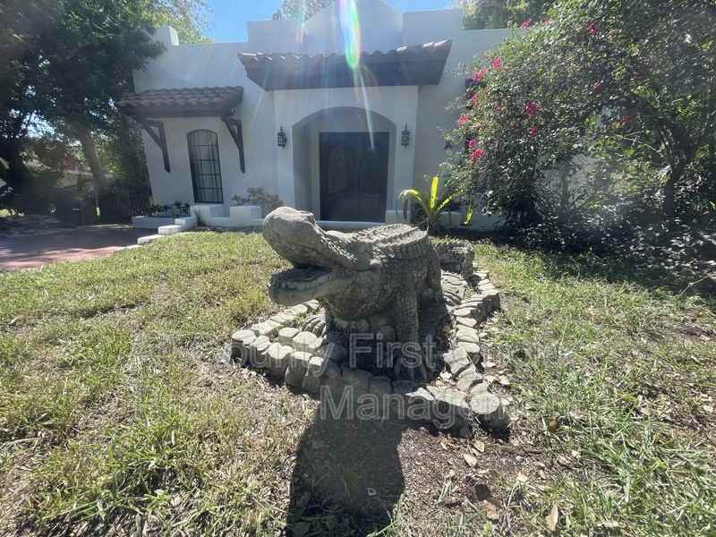 1152 Lagoon Rd - Photo 2 of 26