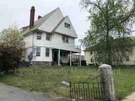 featured image of 115 Trenton St #2