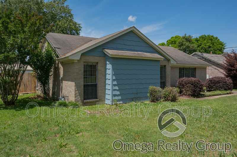 516 Ridgewood Ln - Photo 5 of 40