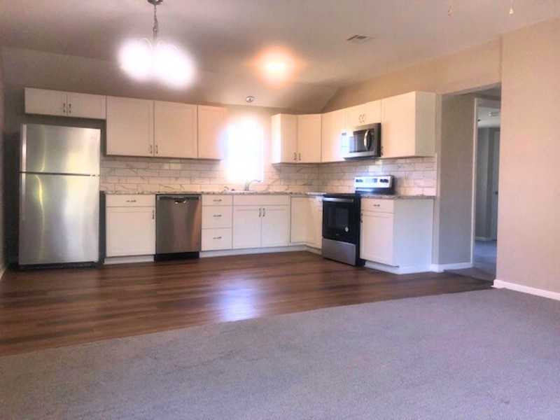 7180 Sw 66th Ter - Photo 2 of 9