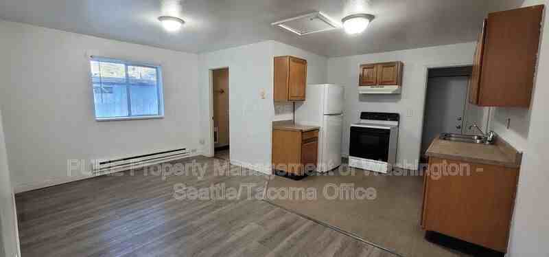 1308 S 8th St - Photo 3 of 13