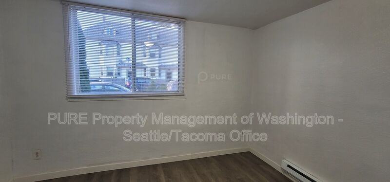 1308 S 8th St - Photo 6 of 13