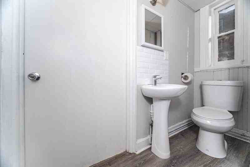 66 13Th Street Grand Floor - Photo 5 of 24