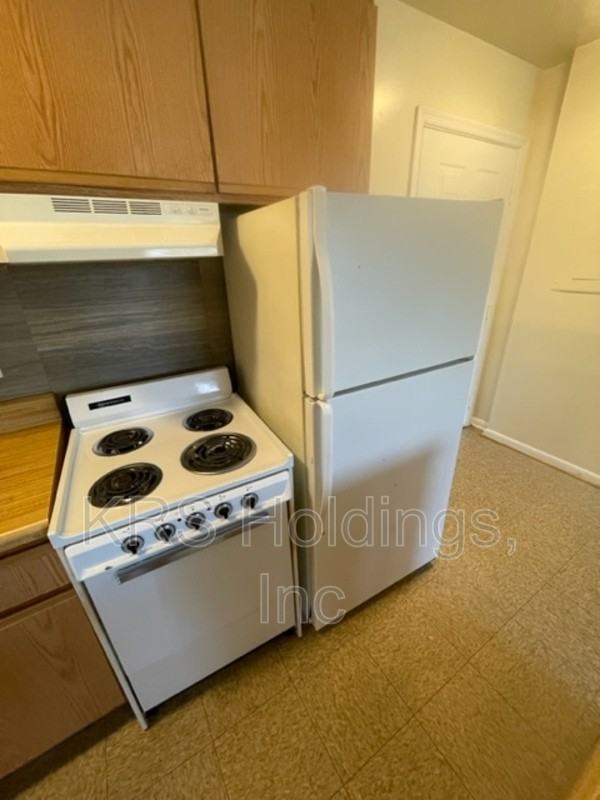 1808 Williamsburg Rd #12 - Photo 2 of 8