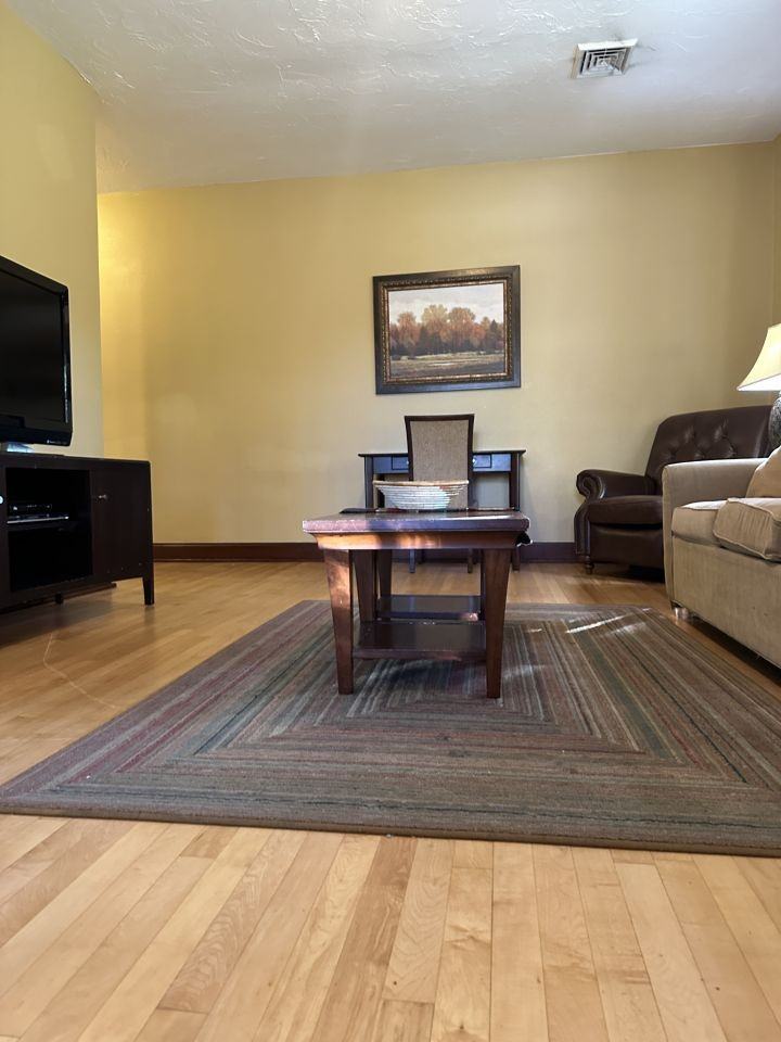 2403 2nd Ave N #2 - Photo 2 of 6