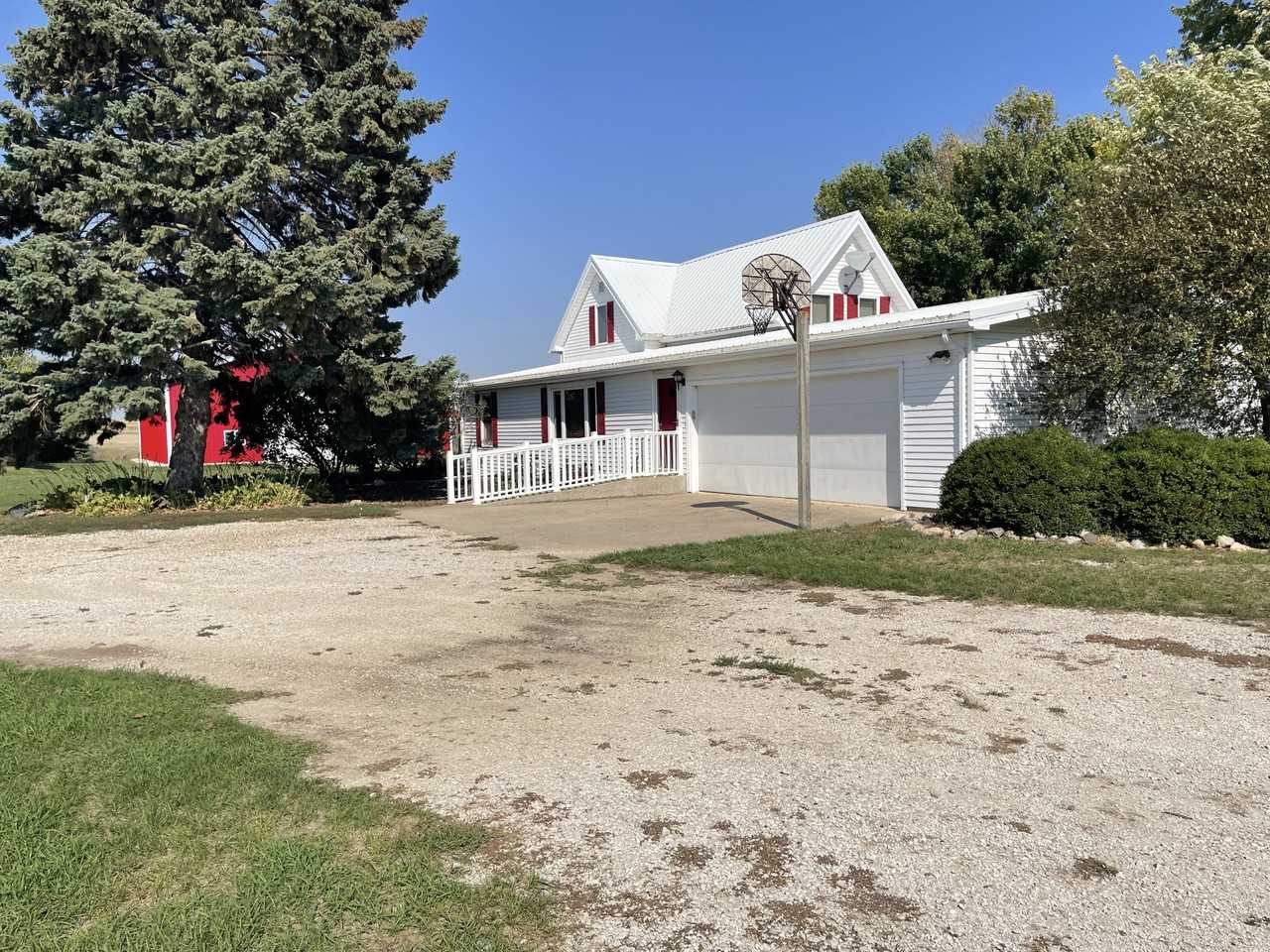 1120 Oak Ave #NA - Photo 2 of 20