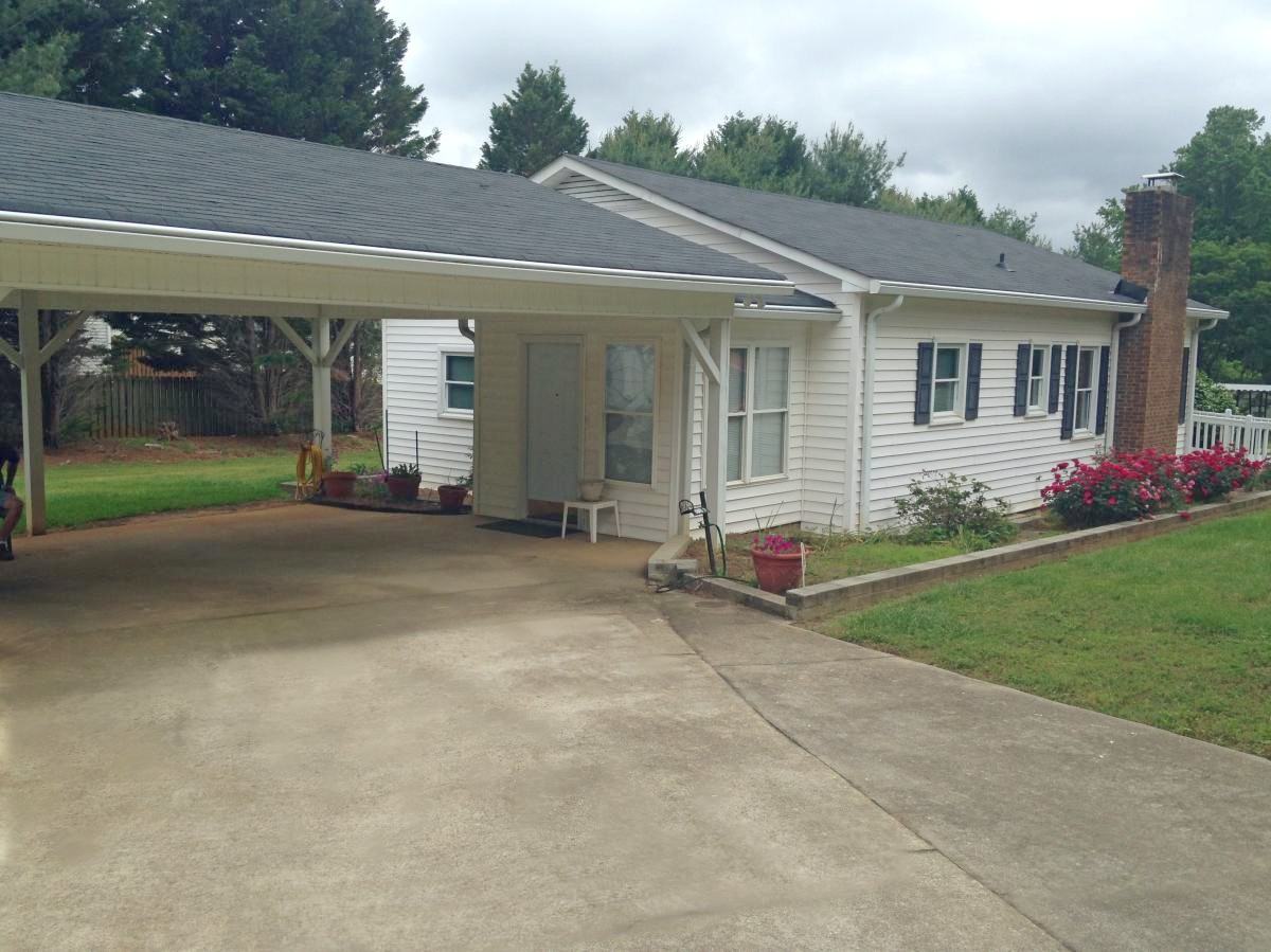 242 Gresham Rd NA, Simpsonville, SC 29681 2 Bedroom House for 1,800