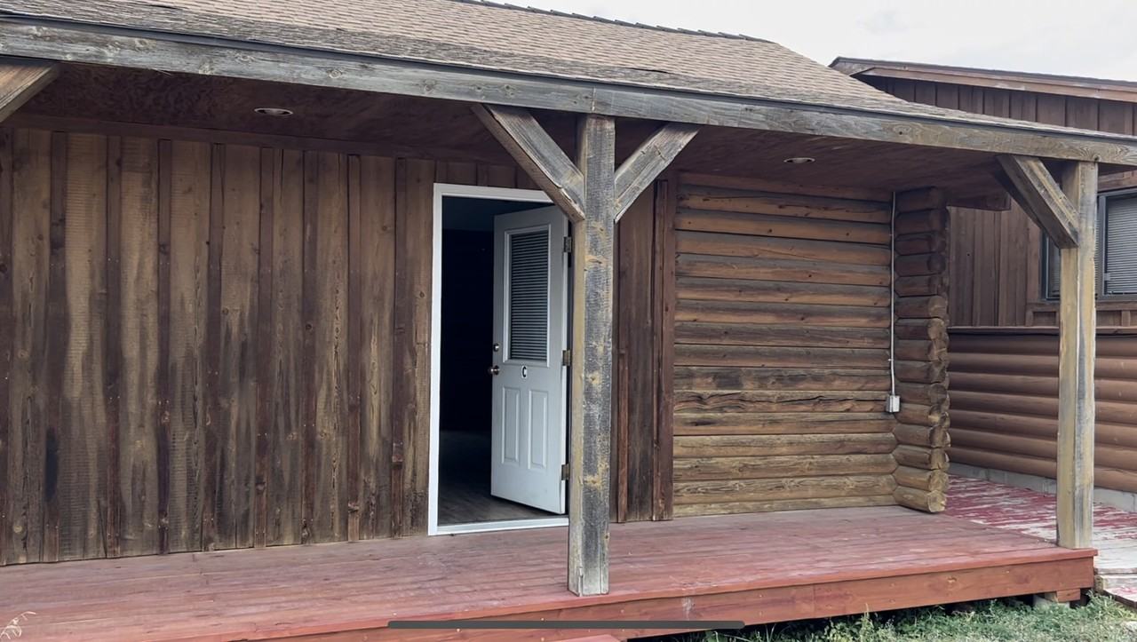 2008 Pioneer Ave, Cody, WY 82414, USA 2 unit Rentals Zumper