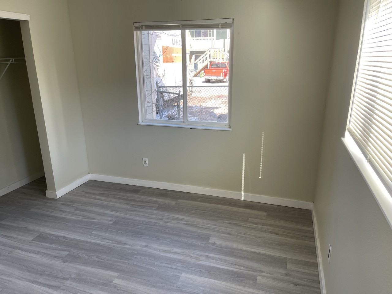 1128 Mazatlan Cir #B - Photo 4 of 10