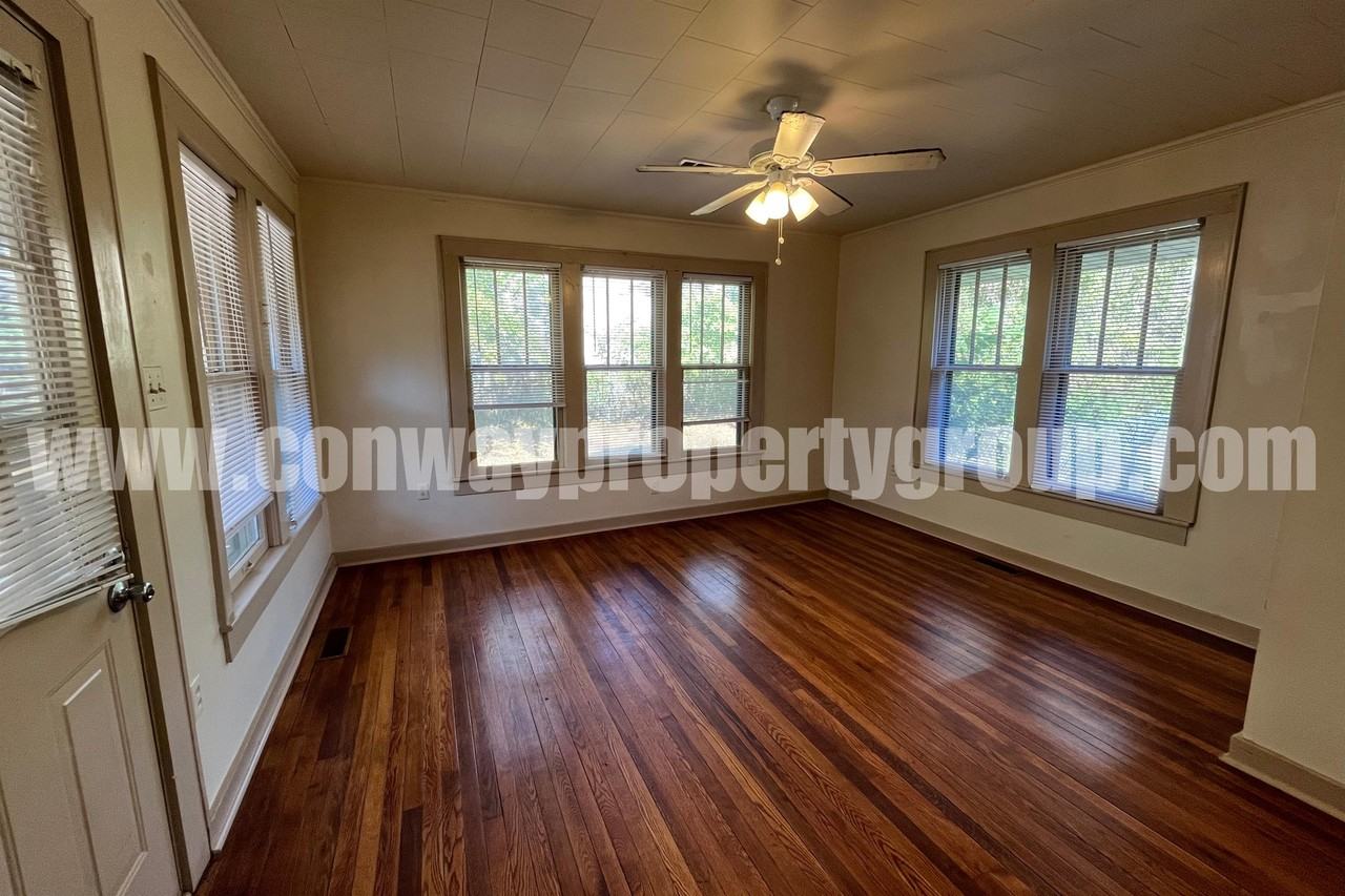 1616 Independence Ave #1616 - Photo 5 of 12