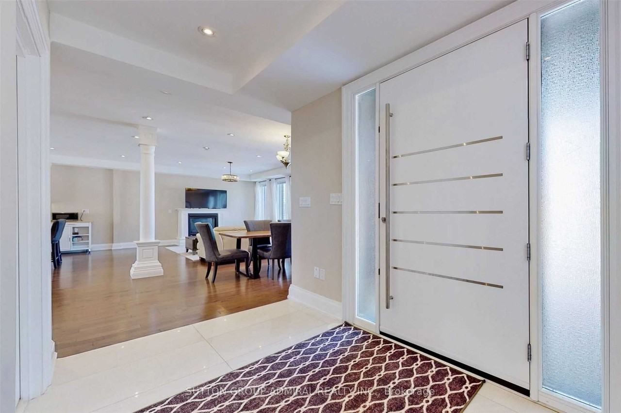 6 King Georges Drive - Photo 3 of 35