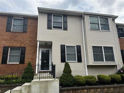 136 Chalkboard Ct - Photo 3 of 12