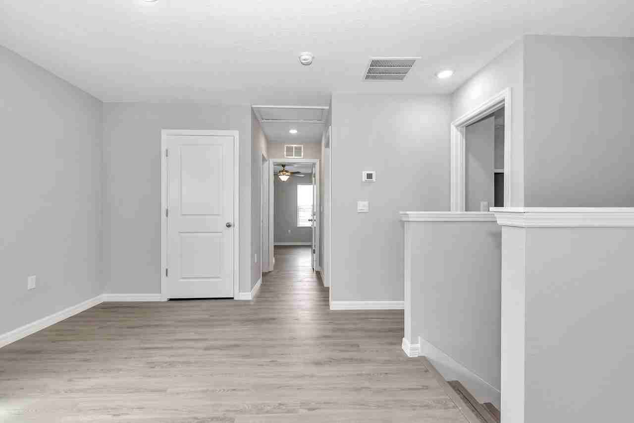 8696 Sw 44th Ct - Photo 3 of 36