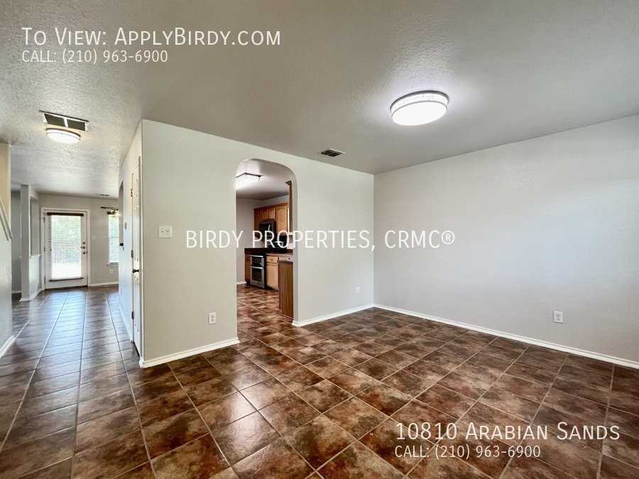 10810 Arabian Sands - Photo 2 of 35