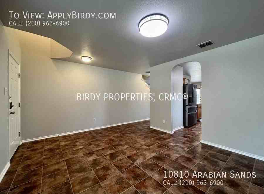 10810 Arabian Sands - Photo 3 of 35