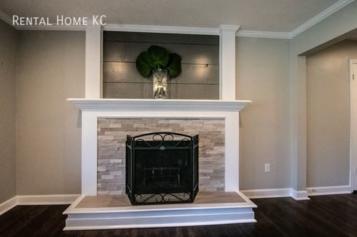 8524 W 61st St - Photo 3 of 30
