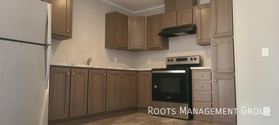 249 S Patterson Rd #249 - Photo 3 of 14