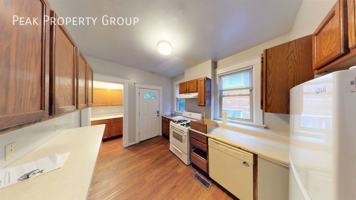 featured image of 2424 W Clifton Ave