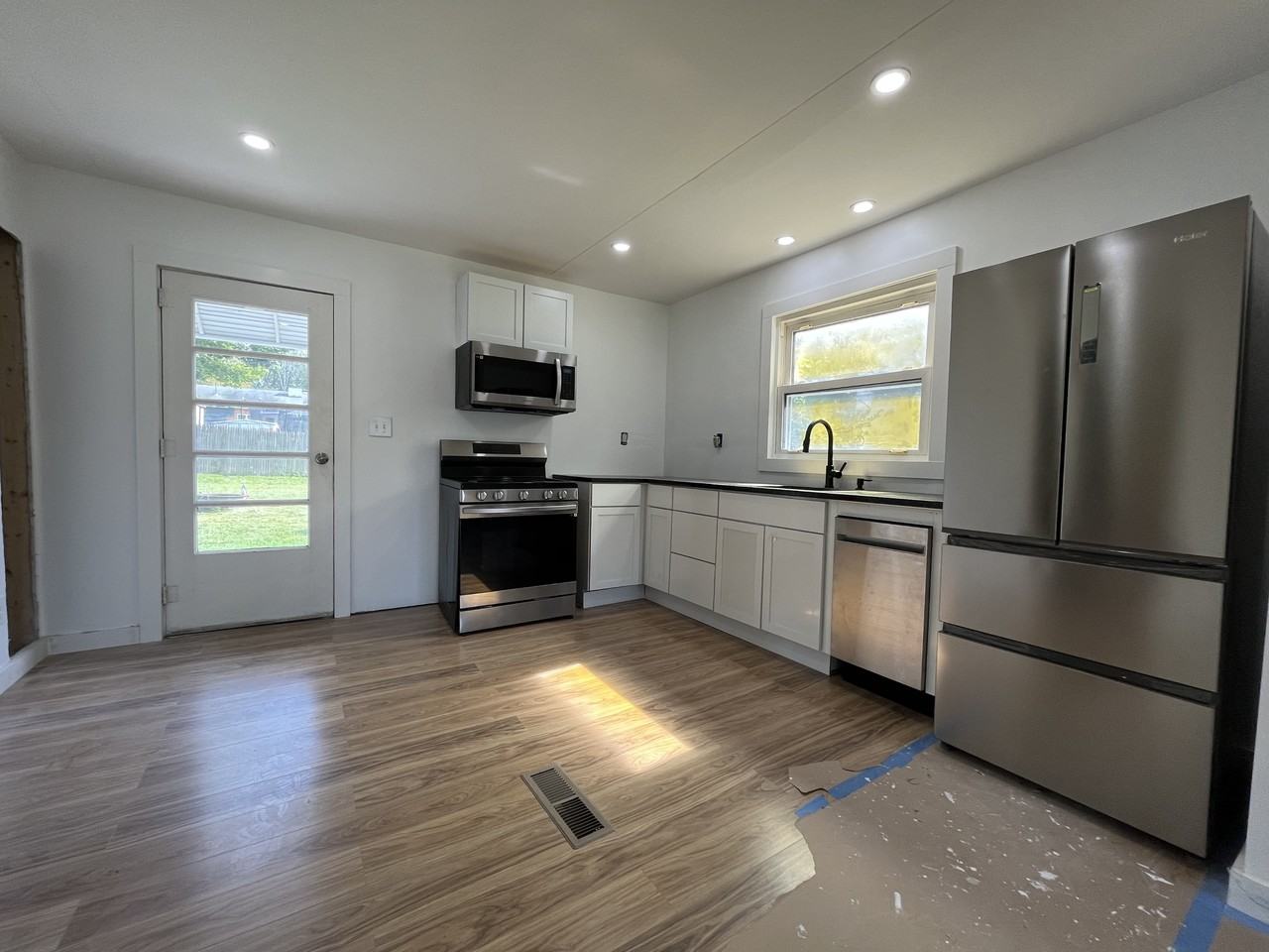 6 Jennifer St #NA - Photo 3 of 10